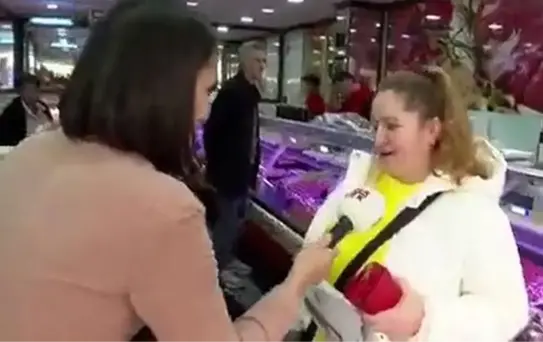 Kanal ham halini yayınlamıştı! 'Annem karne hediyesi et aldı' videosundan sonra işinden olan muhabir sonunda konuştu