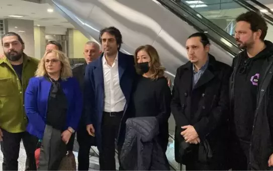 MAHSUN KIRMIZIGÜL 3 ŞUBAT'TA VİZYONA GİRECEK PRESTİJ MESELESİ FİLMİ İÇİN ADLİYEYE GELDİ