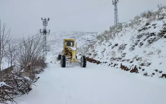 Adıyaman'da 19 köy yolu ulaşıma kapandı