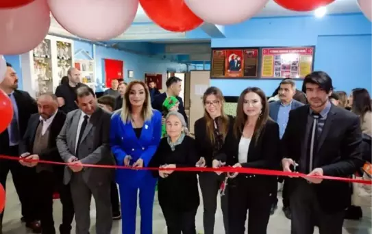 İzmir'den Mardin'e kitaplarla kurulan dostluk
