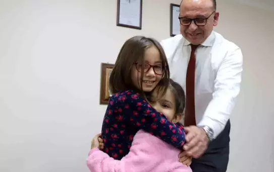 Depremzede aileyi duygulandıran buluşma