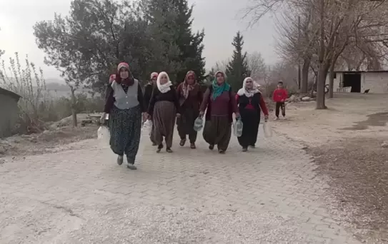 Depremden Sonra Köyüne Giden Osmaniyeli: 'Depremden Kaçtım Burada Susuzluğa Düştüm'