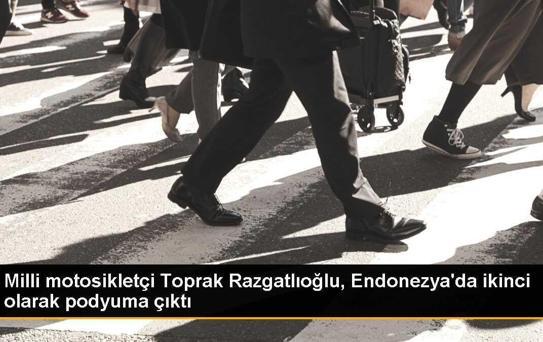 Milli motosikletçi Toprak Razgatlıoğlu, Endonezya'da ikinci olarak podyuma çıktı