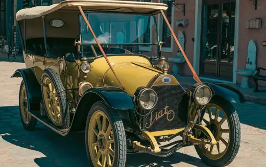 Atatürk'ün Çanakkale Cephesinde Kullandığı Otomobilin İtalya'daki Son Örneği Rahmi M. Koç Müzesi'nde Sergilenecek