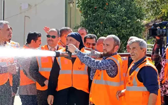 İmamlar 'Ya Allah Bismillah' deyip orman yangını gönüllüsü oldu