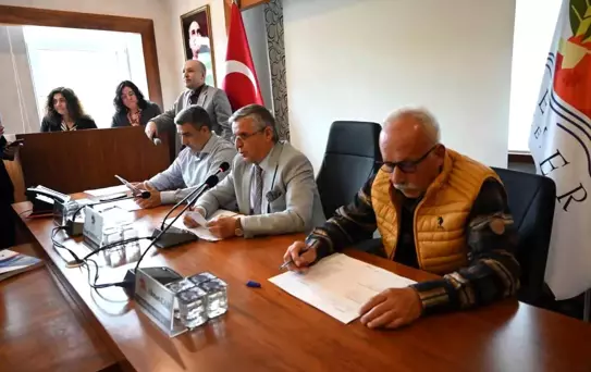 Meclisten başkana EYT emeklisi personeller için 30 milyon lira borçlanma yetkisi