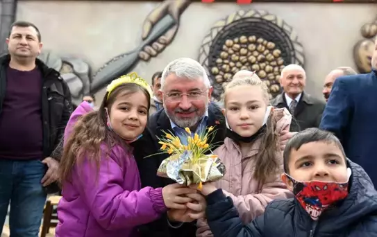 Çorum Belediyesi Çiğdem Aşı ve Çocuk Oyunları Şenliği düzenledi