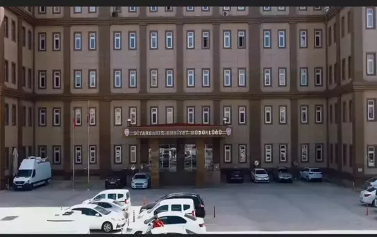 Diyarbakır'da 126 kişi gözaltına alındı