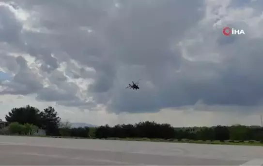 Siirt'te Dünya Pilotlar Günü'nde öğrencilere özel gösteri