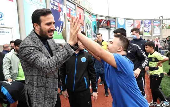 Bağcılar Belediyesi Çocuk Maratonu Düzenledi