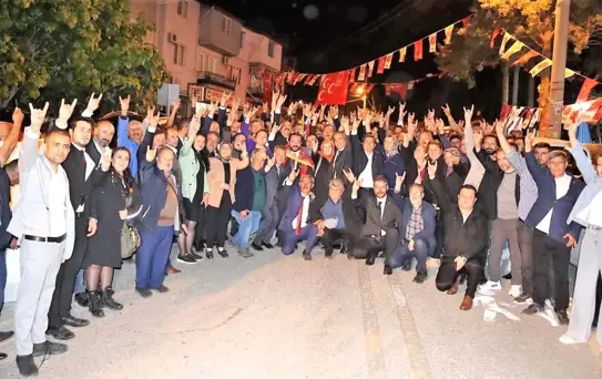 Denizli MHP'den miting gibi aday tanıtım toplantısı