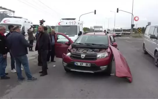 Beypiliç kamyonu ışıklarda yavaşlayan otomobile çarptı: 4 yaralı
