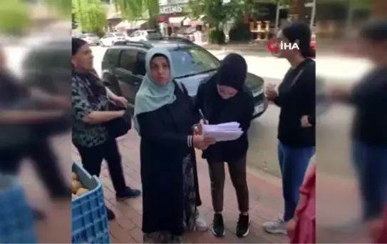 Elazığ'da İki Anne, Düğün Yemeklerinin Kaldırılması İçin İmza Toplamaya Başladı