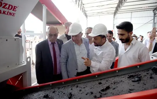 Seyhan Belediyesi, atık lastikleri geri kazanım tesisiyle ekonomiye kazandırıyor