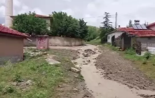 Ankara'nın Haymana ilçesi Söğüttepe köyü de aşırı yağışlardan olumsuz etkilendi