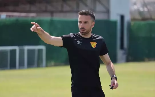Göztepe'de Radomir Kokovic 2023-2024 sezonunda teknik direktörlük görevini üstlenecek