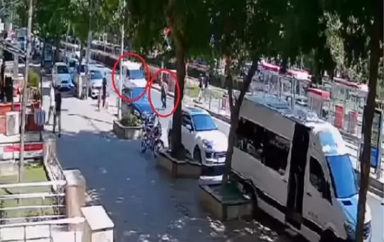 Hafif ticari aracın çarptığı yaya öldü (2)