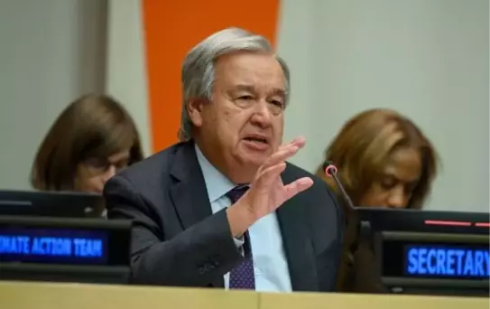 Pakistan'da Camilere Yapılan Saldırılar Kınandı