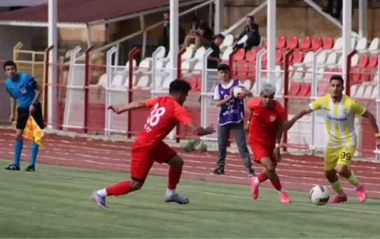 Nevşehir Belediyespor, Muş 1984 Muşspor'a 2-1 yenildi