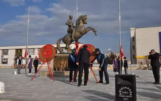 Büyük Önder Atatürk'ü anıyoruz