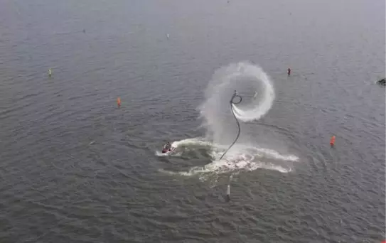 Hasankeyf'te Türkiye Su Jeti ve Flyboard Şampiyonası ve Türkiye Motosurf Şampiyonası düzenlendi