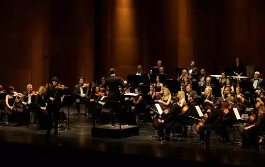 Avusturyalı klarnet sanatçısı ve şef Andreas Ottensamer, İstanbul'da konser verdi