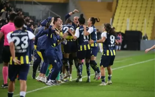 Fenerbahçe, Beşiktaş'ı 3-2 mağlup etti
