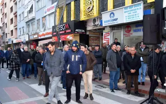 CHP Aliağa Belediye Başkan Aday Adayı Barış Eroğlu Miting Gibi Açıklama Yaptı