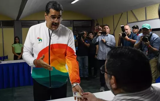 Venezuela'da Halk Esequibo Bölgesi Referandumuna Katıldı