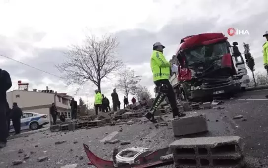 Nevşehir'de zincirleme trafik kazası: 2 yaralı