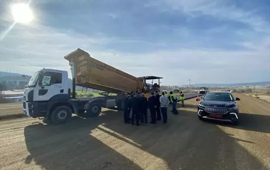 Çanakkale Valisi İlhami Aktaş, yol çalışmalarını denetledi