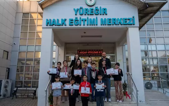 Yüreğir Halk Eğitim Merkezi Sporcuları Madalyalarıyla Ziyaret Etti