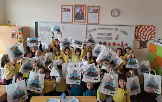 İki İlkokul Arasında Kültürel Ürünler Değişimi Projesi