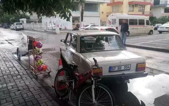 Manavgat'ta 'Dur' Levhasına Uymayan Sürücülerin Neden Olduğu Kazalar
