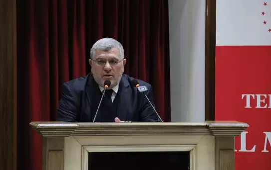 Tekirdağ Namık Kemal Üniversitesinde Hz. Mevlana ve İnsan Konulu Konferans Düzenlendi