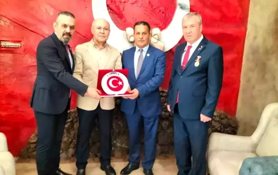 EMŞAV Karadeniz Bölge Başkanlığı tarafından düzenlenen şehitleri anma programı yapıldı