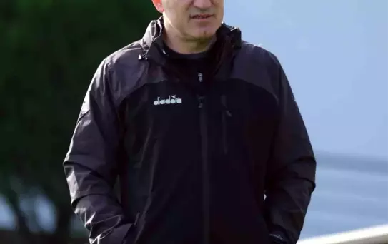Giresunspor'da Teknik Direktörlük Görevine Serhat Güller Getirildi