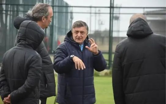 Yılmaz Vural: Türk futbolu iletişimsiz, TFF özerk olmalı