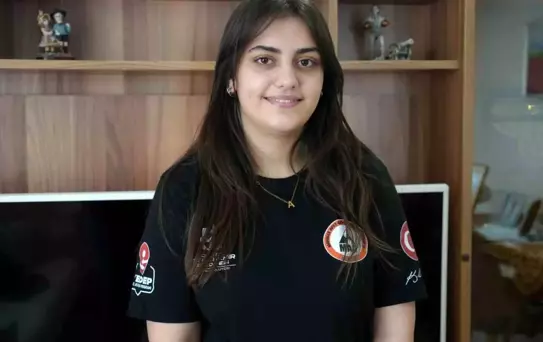 Kocaeli Mahalle Afet Gönüllüleri Derneği ve lise öğrencileri depremde riski azaltmak için proje başlattı