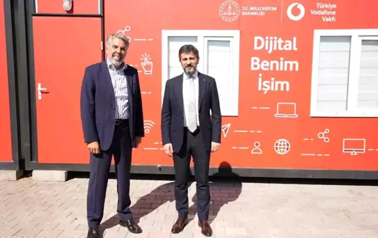 'Dijital Benim İşim' 3 yılda 21 milyon TL'yi aşkın sosyal değer oluşturdu