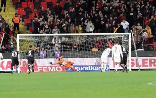 Gaziantep FK, Pendikspor ile 2-2 berabere kaldı