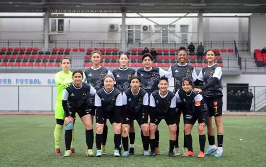 Kayseri Kadın FK, Gazikentspor'u 6-2 mağlup ederek deplasmandan 3 puanla döndü