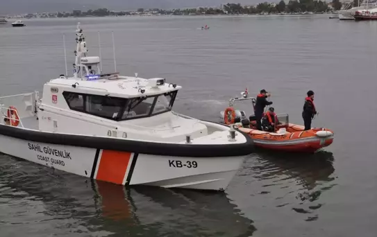 Fethiye'de batma tehlikesi geçiren tekne kurtarıldı