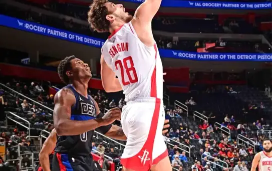 Alperen Şengün'ün performansıyla Houston Rockets, Detroit Pistons'u mağlup etti