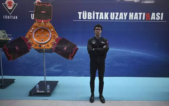 Tuva Cihangir Atasever, 2023'e damga vuran olayların fotoğraflarını oyladı