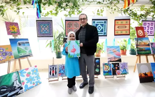 Darende Osman Hulusi Ateş İmam Hatip Ortaokulu öğrencileri tarafından resim sergisi açıldı