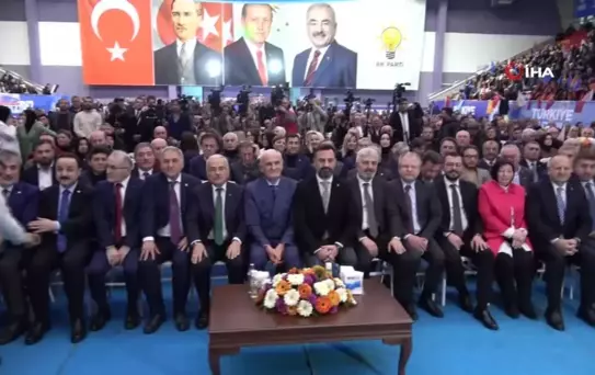 AK Parti, Ordu'da belediye başkan adaylarını tanıttı