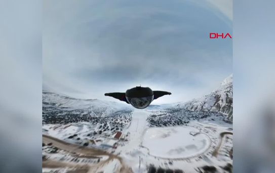Ergan Dağı Kayak Merkezinde Wingsuit Atlayışı