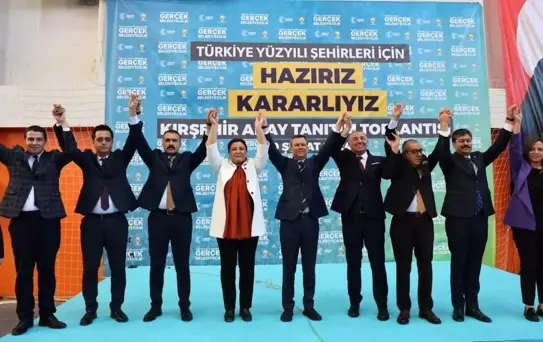 AK Parti Kırşehir İl Teşkilatı Belediye Başkan Adaylarını Tanıttı