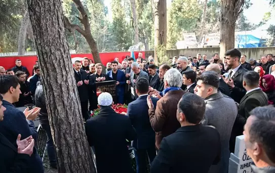 Ege Üniversitesi öğrencisi Fırat Yılmaz Çakıroğlu için anma töreni düzenlendi